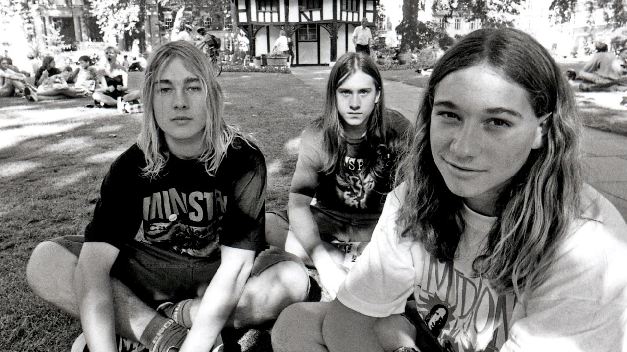 Silverchair as a teenage power trio—Frogstomp-era promo-style photograph reproduced from Loudersound